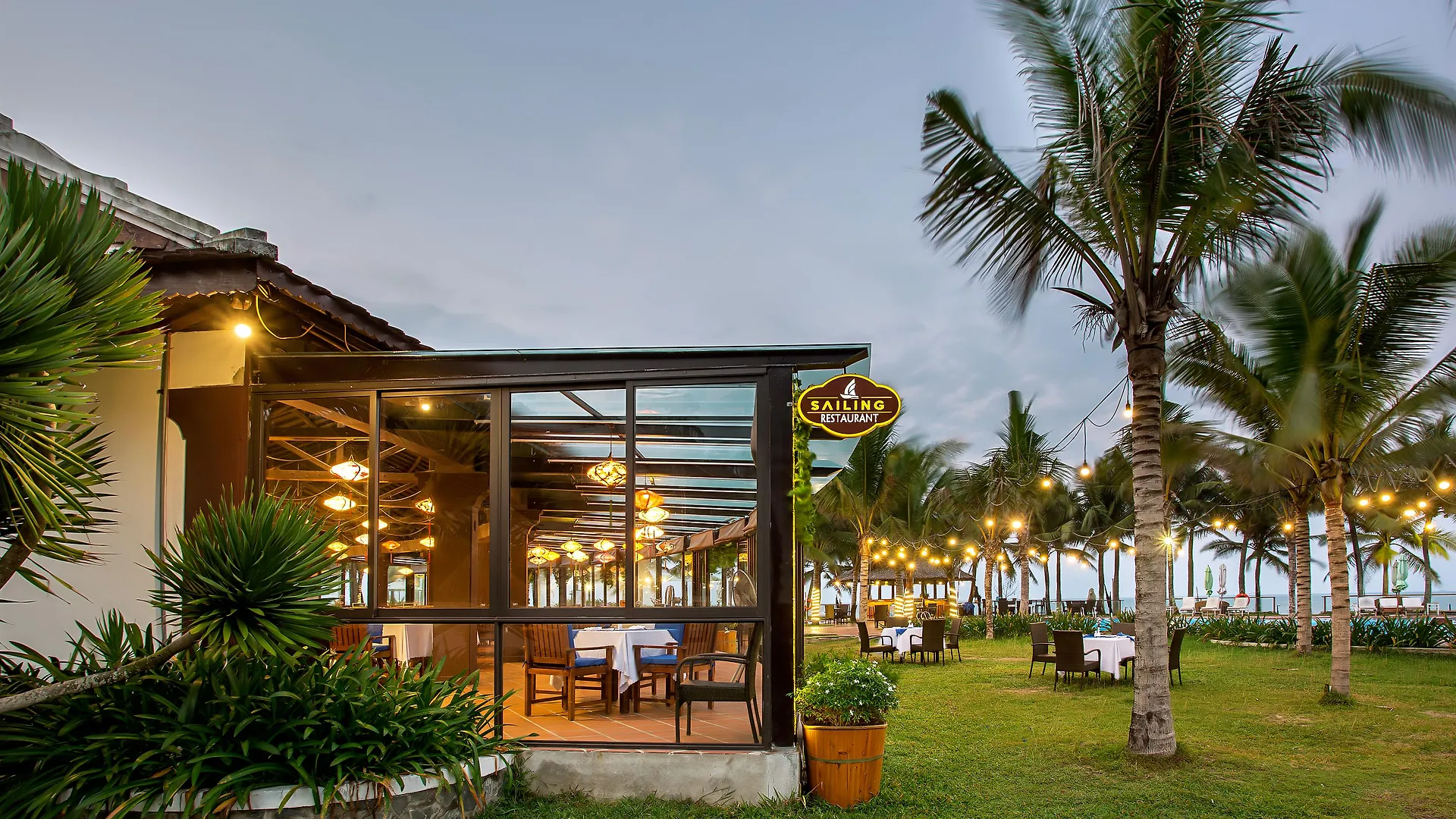 Tropical Beach Hoi An Resort