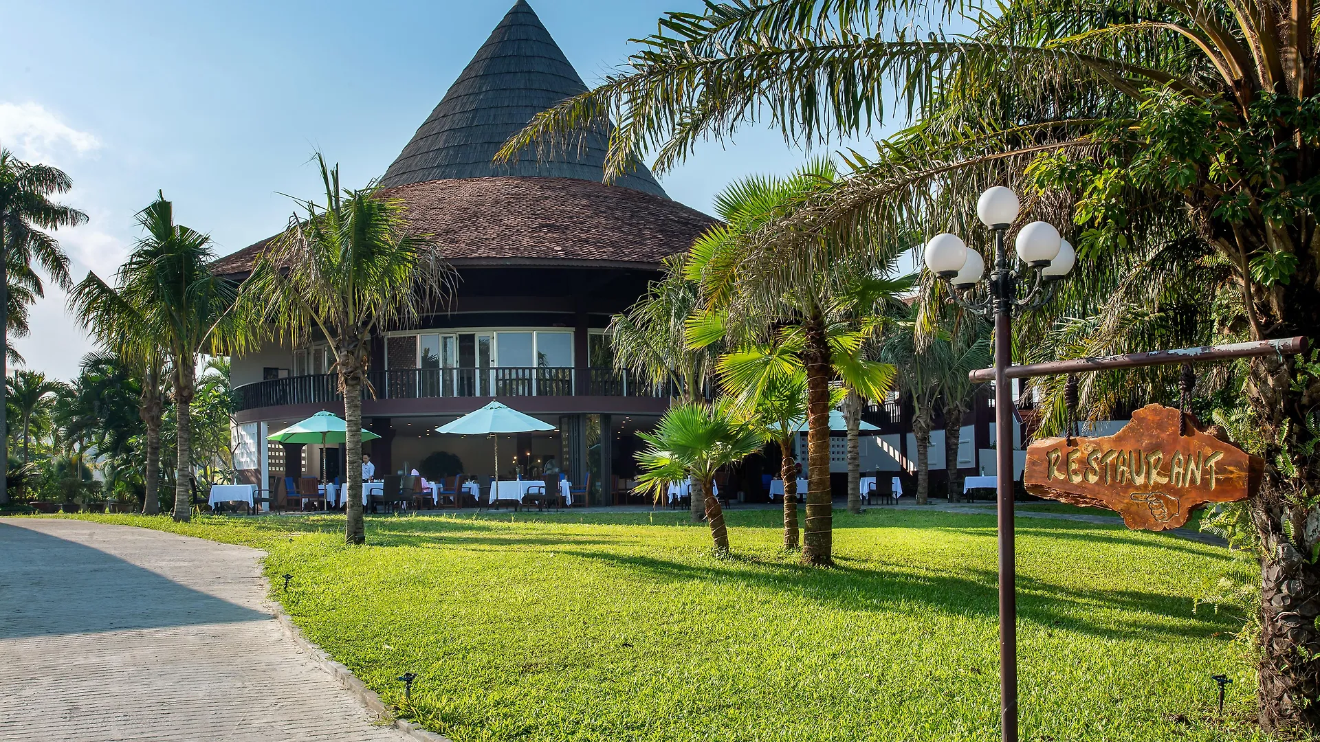 Tropical Beach Hoi An Resort